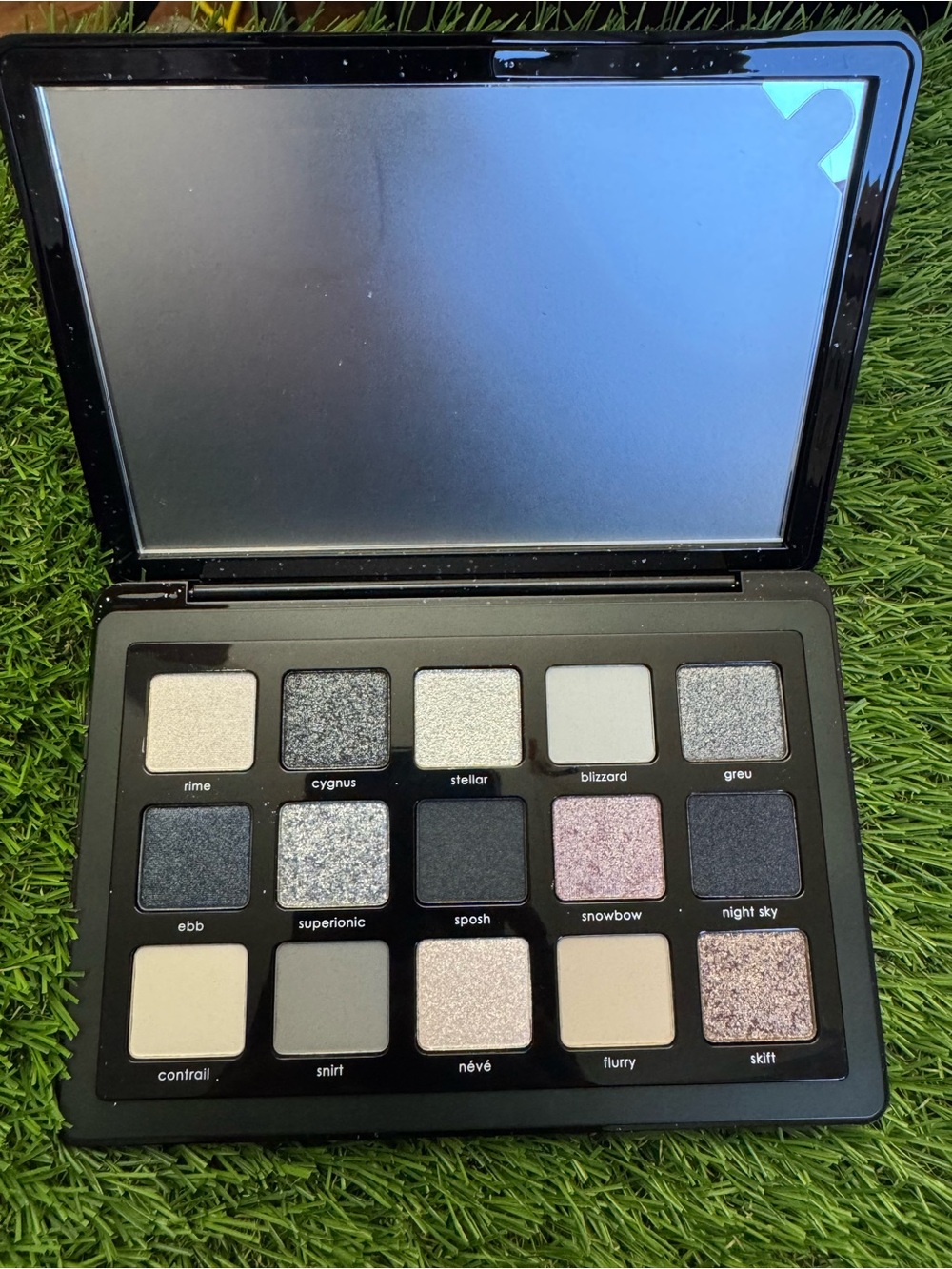 Natasha Denona Xenon Palette NEW Eyeshadow - Picture 7 of 8